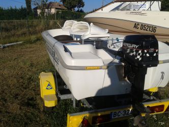 quicksilver 400 + remorque d‘occasion