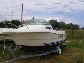 bateau quicksilver 425 cabine occasion
