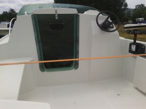 bateau quicksilver 425 cabine occasion